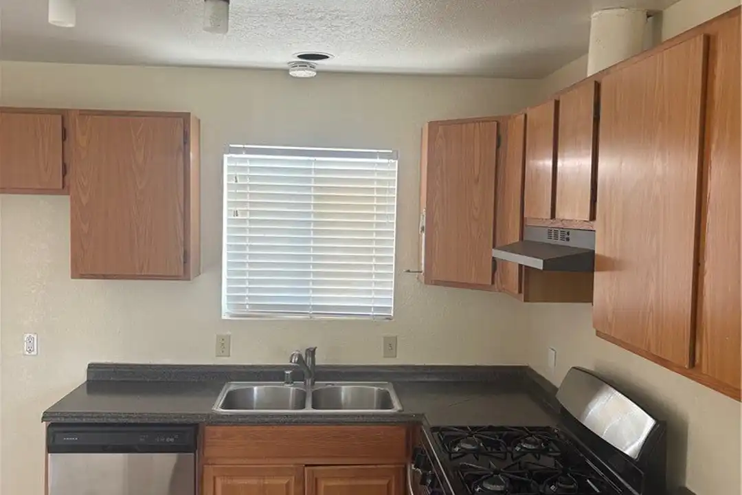 13685 Ocotillo Rd - View 4