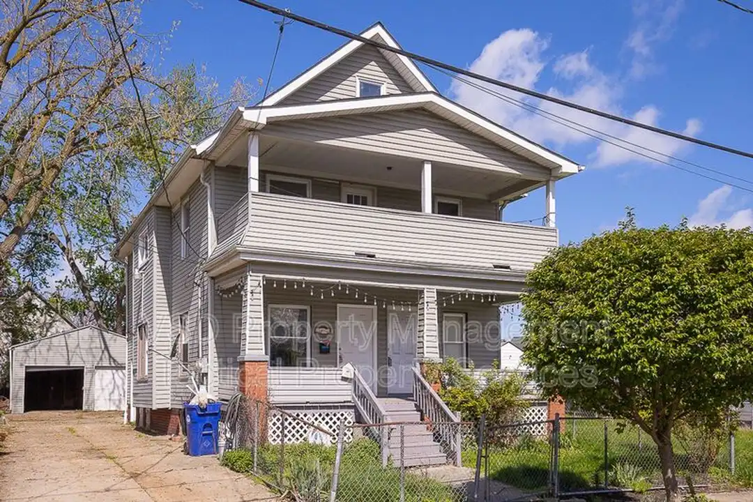 3486 W 60th St – photo 1