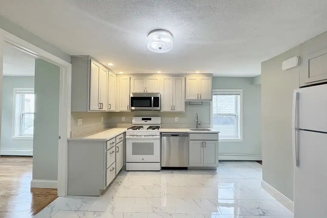 7 Sumner Pl unit 2 - View 2