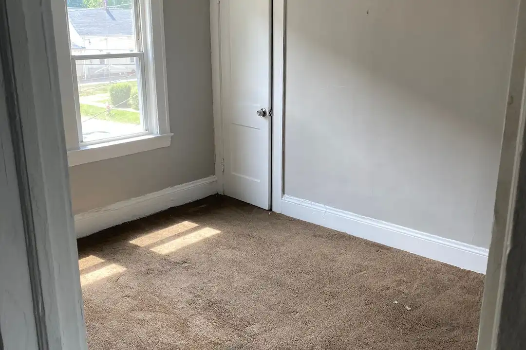 2863 E 112th St unit 10 – photo 1