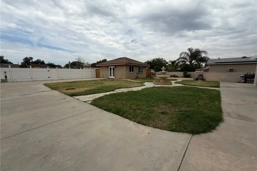 7654 Alder Ave – photo 1 of 15