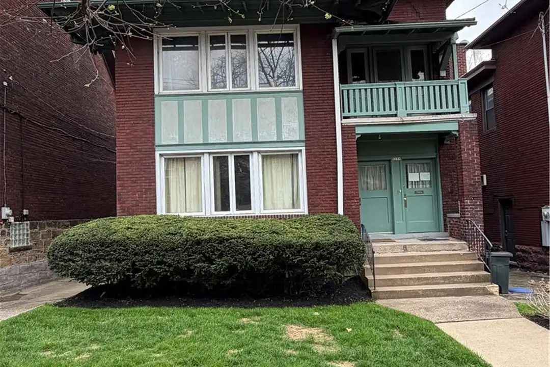 5708 Solway St unit 1 – photo 1