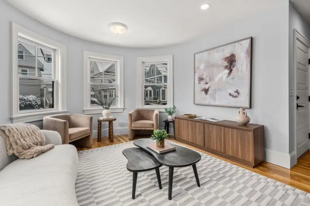 84 Linden St – pohled 6
