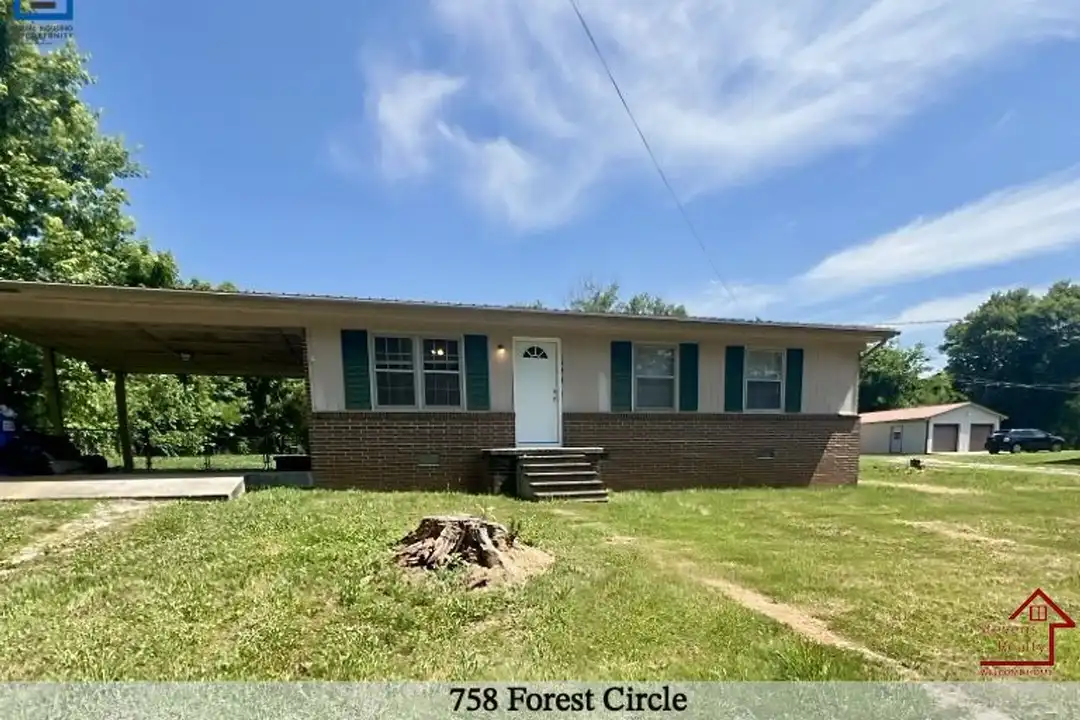 758 Forest Cir – photo 1 of 19