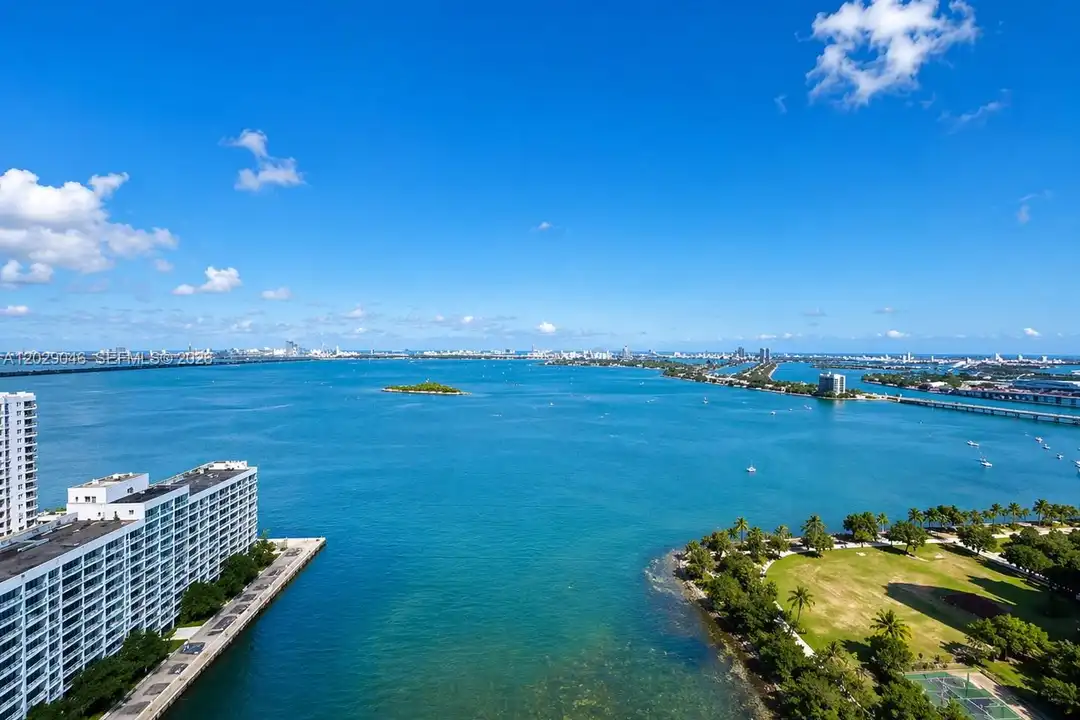 2020 N Bayshore Dr unit 2909 - View 5