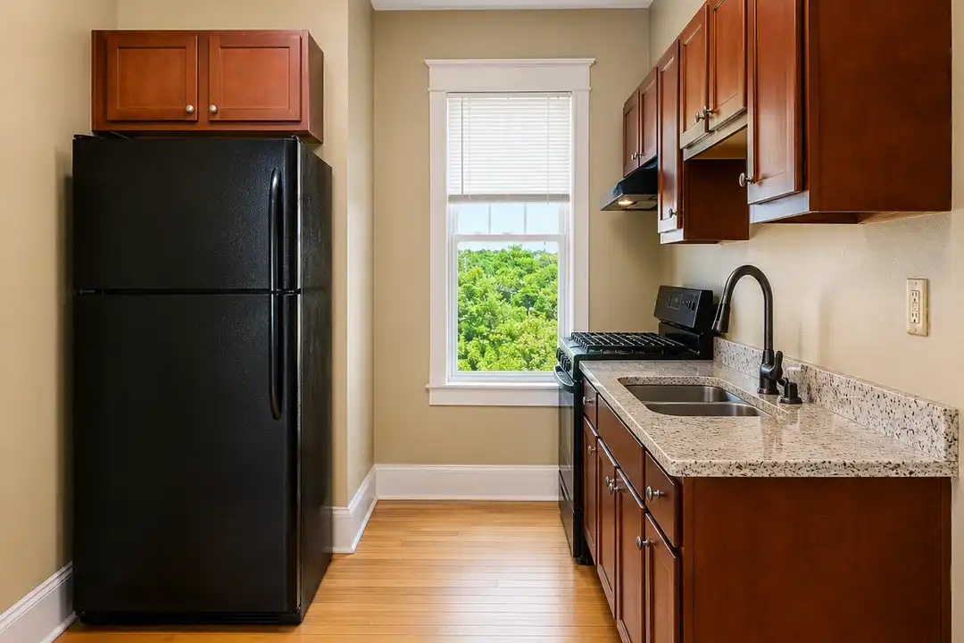 296 Bates Ave unit 16 - View 3