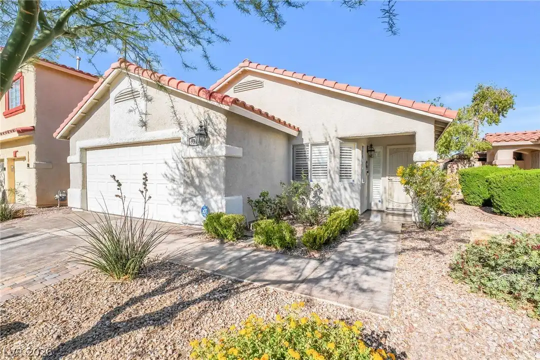 9346 Coral Berry St - View 5