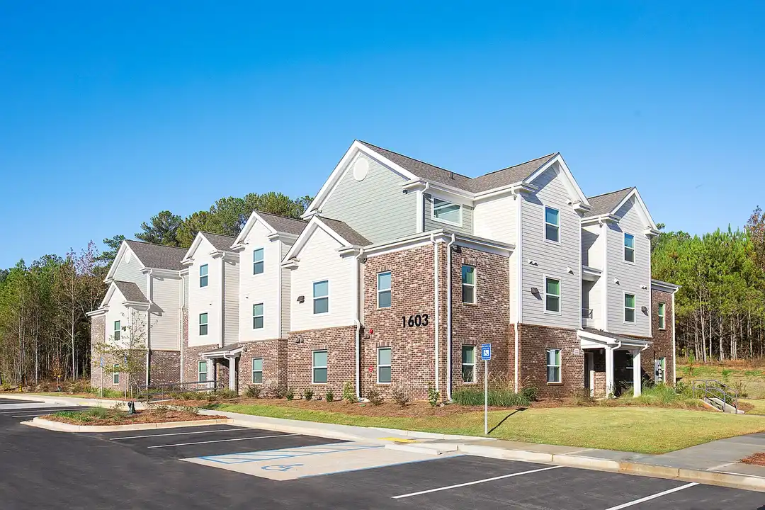 West Point Village - 1601 Village Way - West Point, GA | Rent.