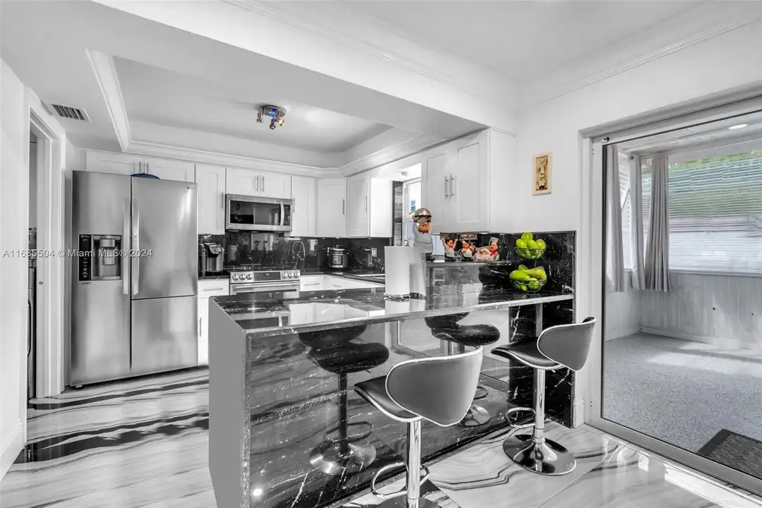House in Pompano Beach - View 5