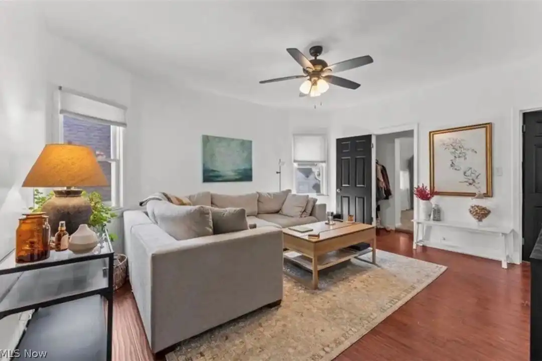 3915 John Ave – photo 1