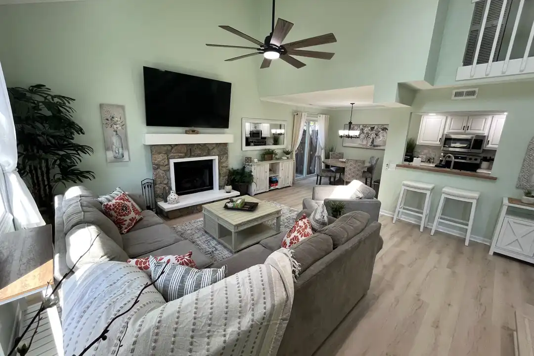 6220 Crofton Dr – photo 1