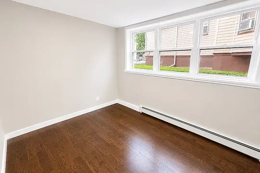 28-32 North Ave - View 5