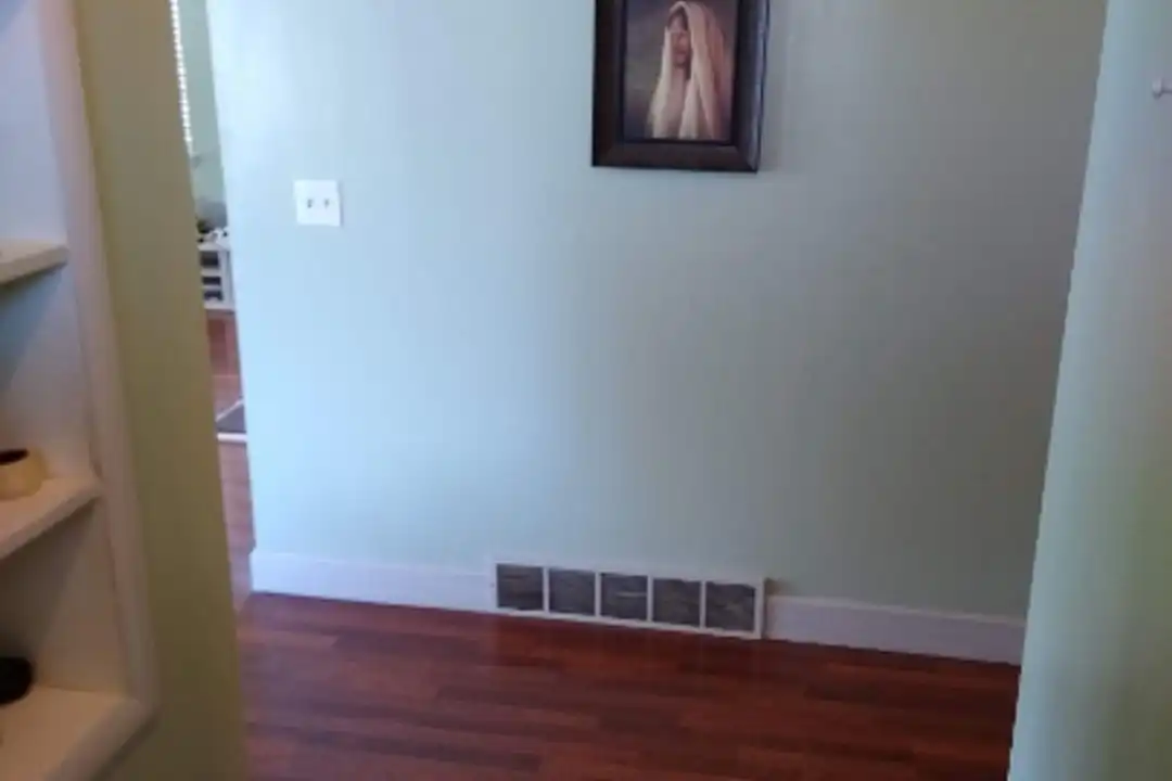 55 College Way - View 5
