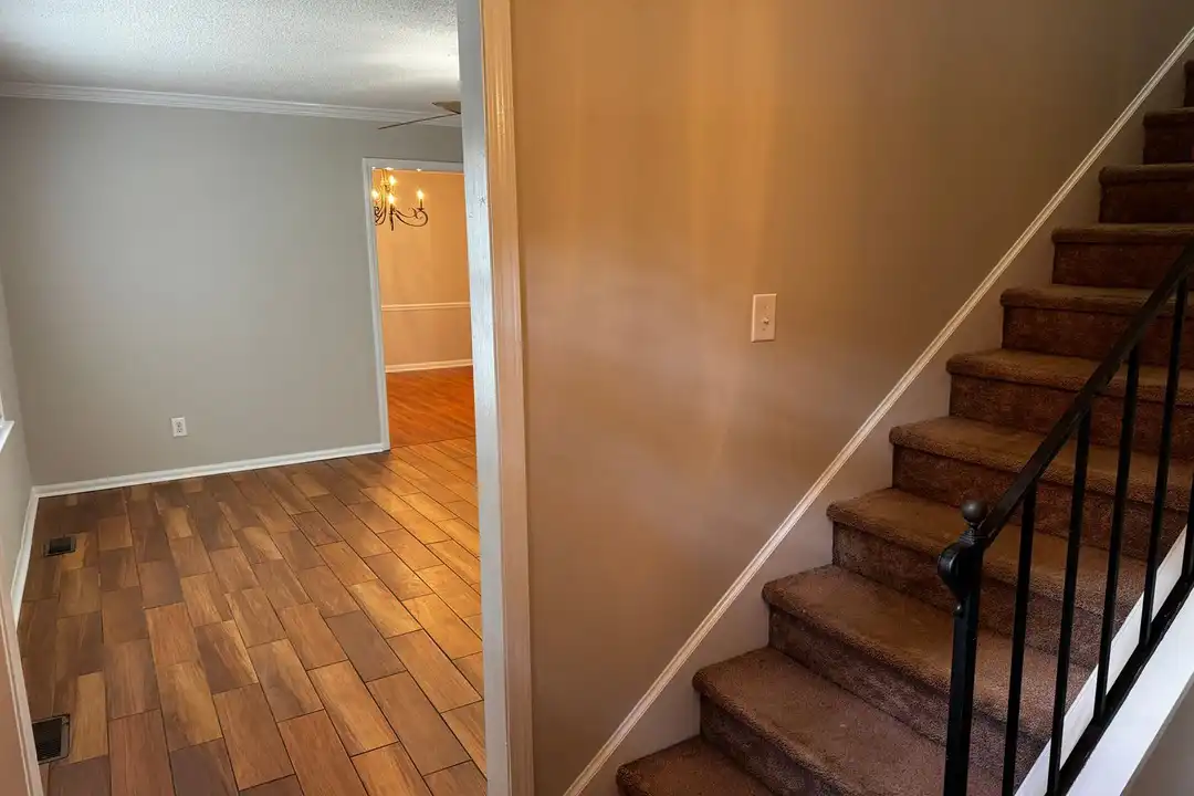 1862 Geiberger Dr - View 4