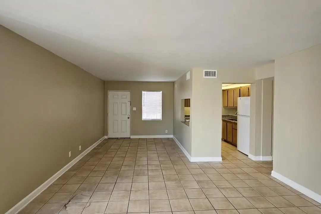1750 N Congress Ave unit 304 - More