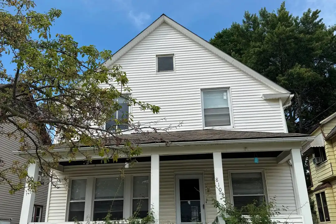 8103 Jeffries Ave – photo 1