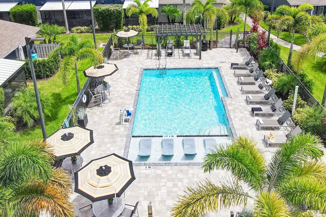 Slate Luxury Apartments - View 2