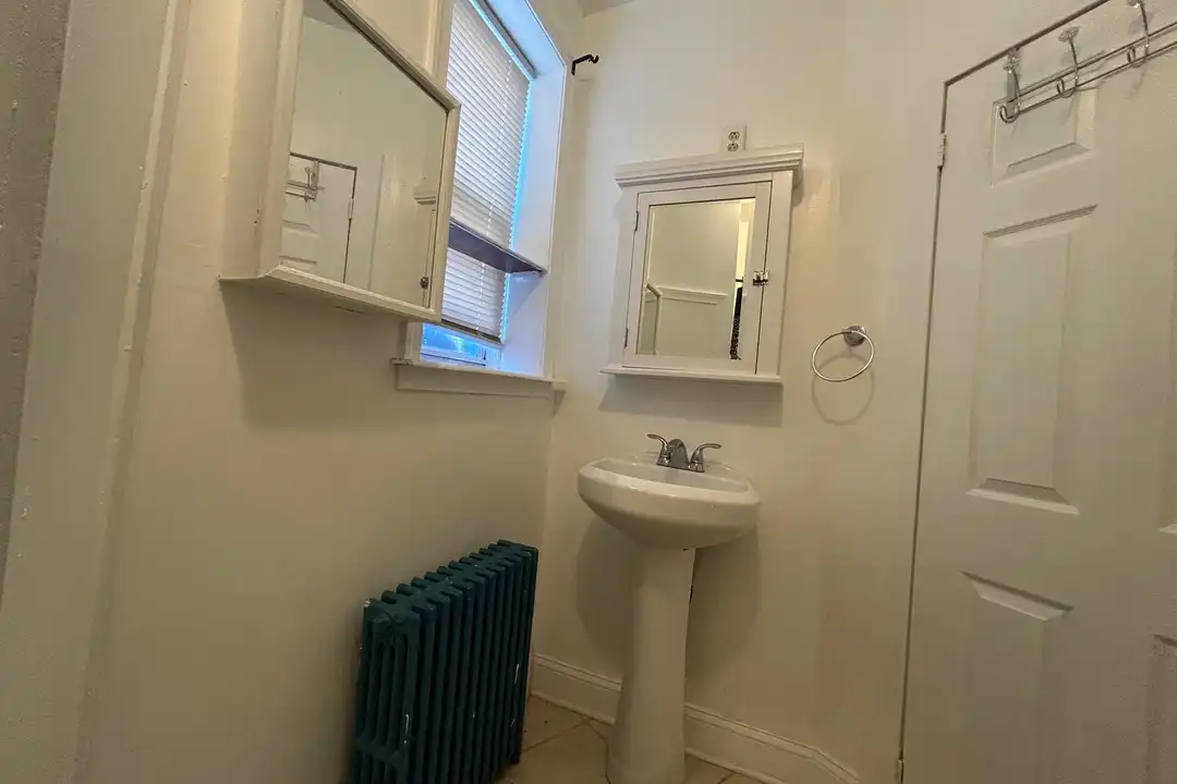 1860 Wakeling St unit APARTMENT 1 - View 5