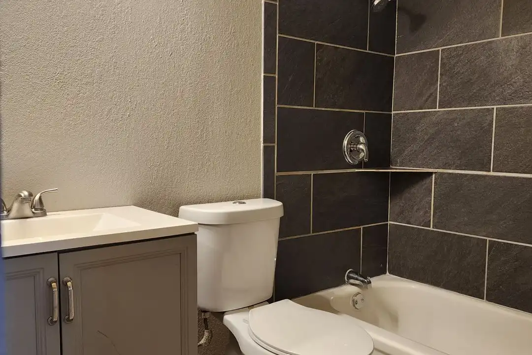 7414 Mabelvale Pike unit 18 – photo 1