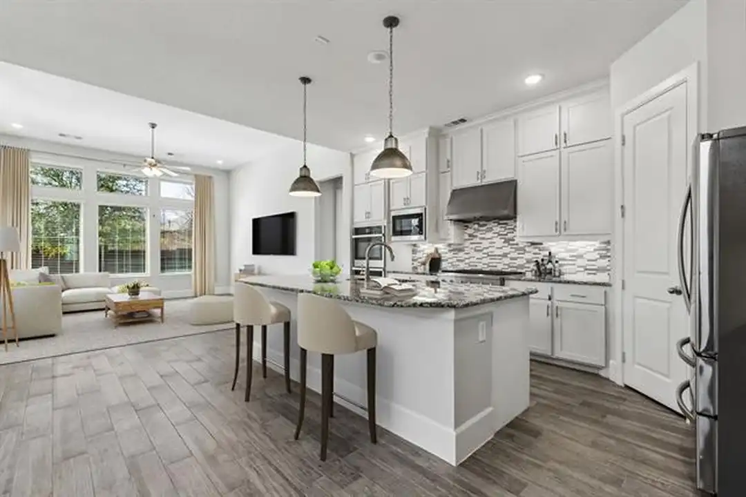 House in Aledo - View 3