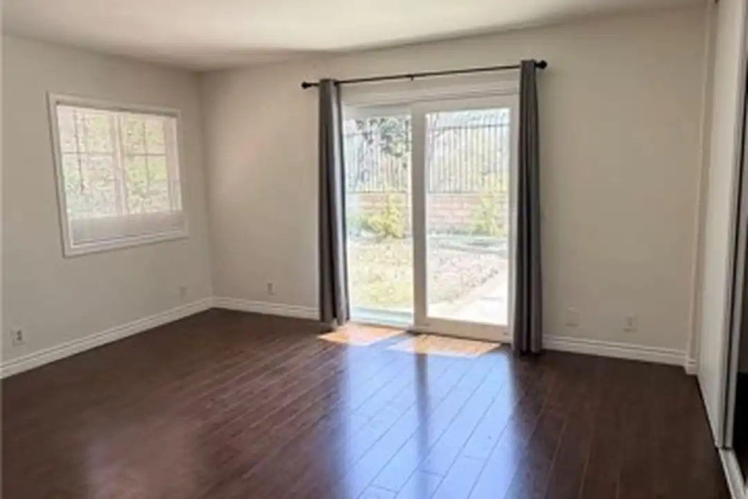 1426 Rodney Rd - View 6