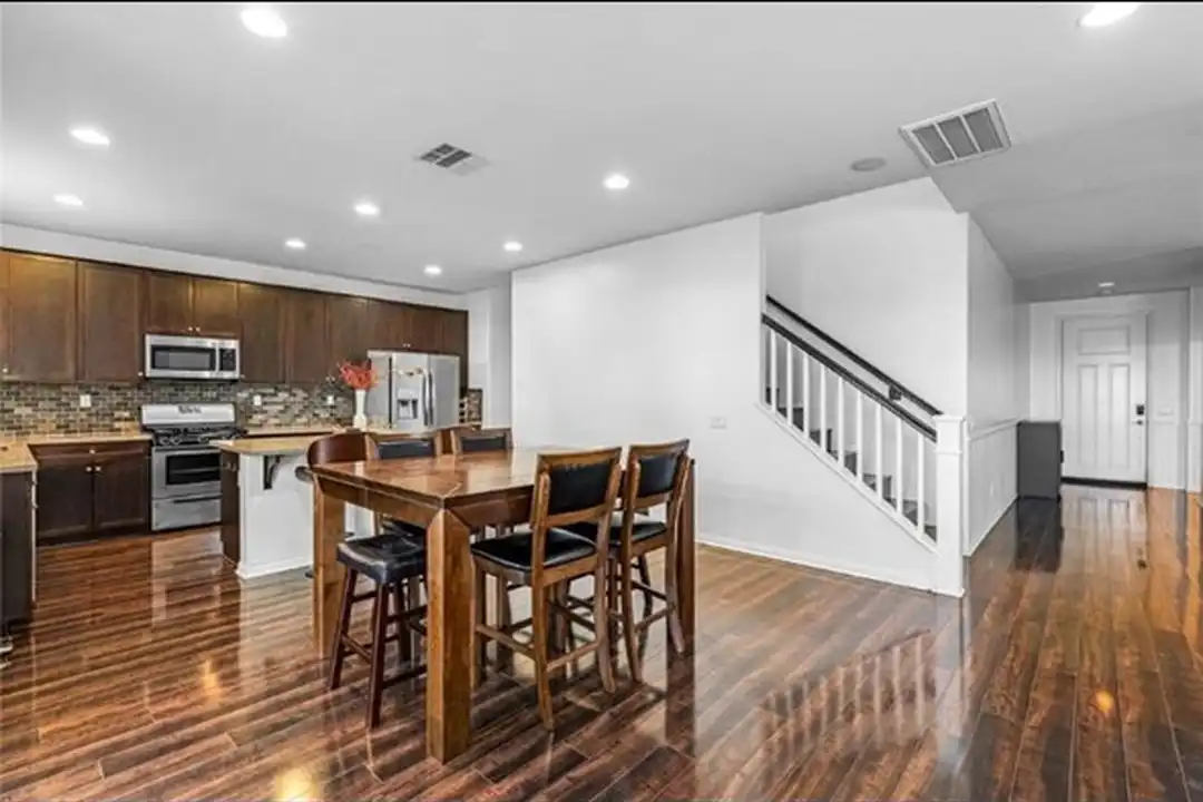 16231 Navigator Ave – photo 1 of 10