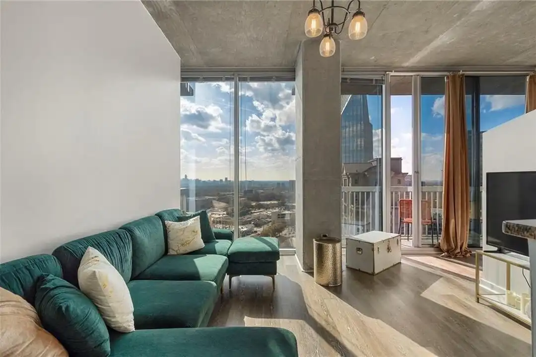 3324 Peachtree Rd NE #2208 - More