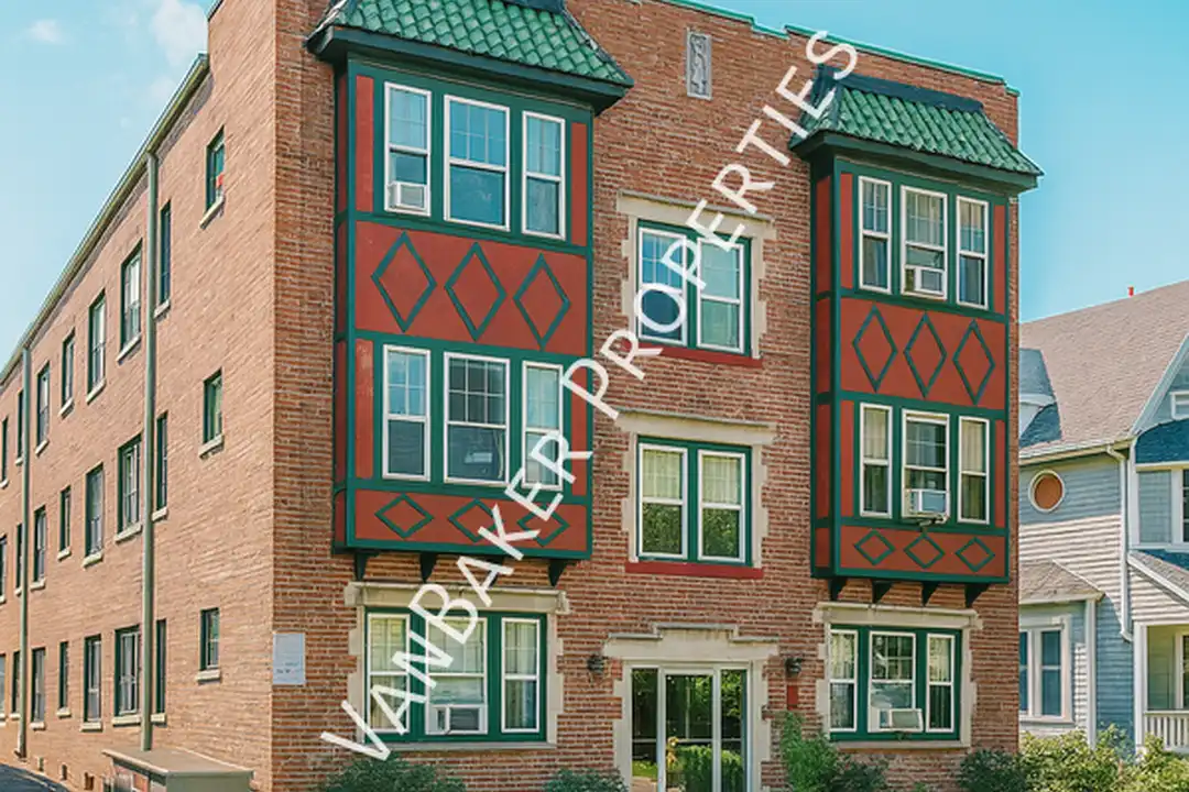 1320 W 116th St – photo 1
