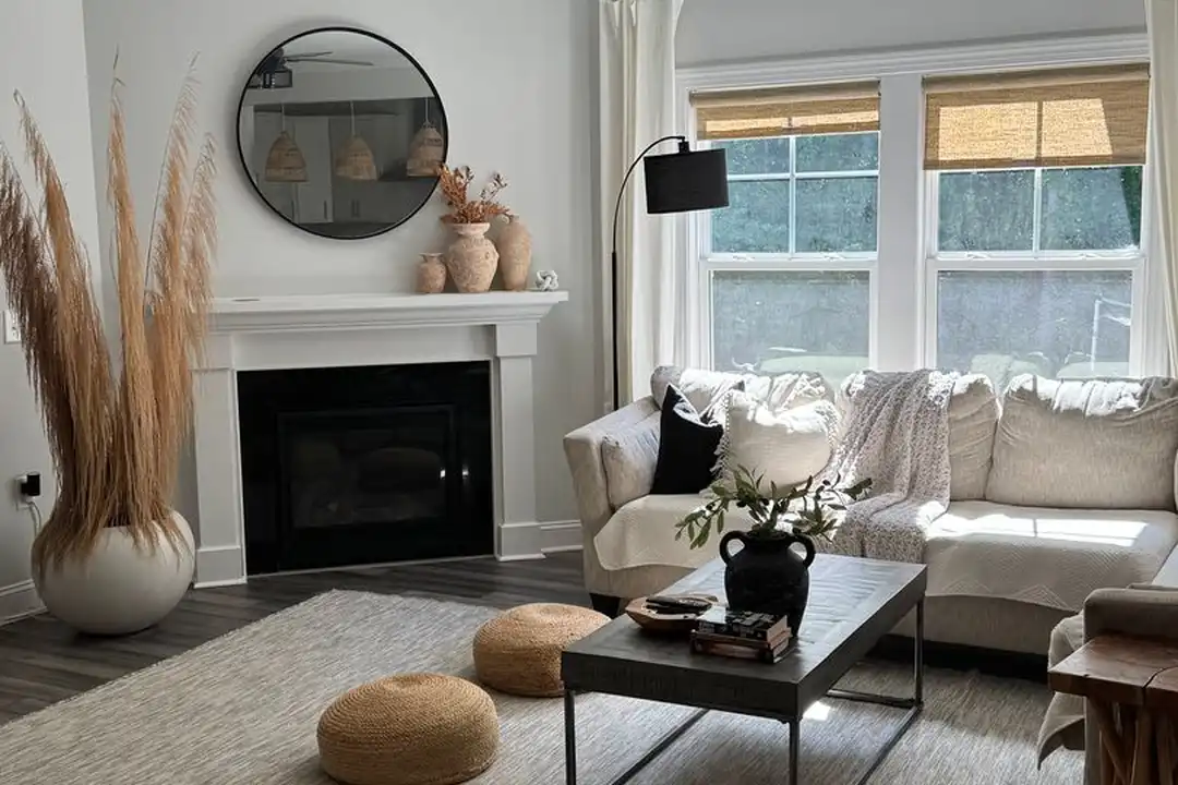 636 Cormiche Ln - View 2
