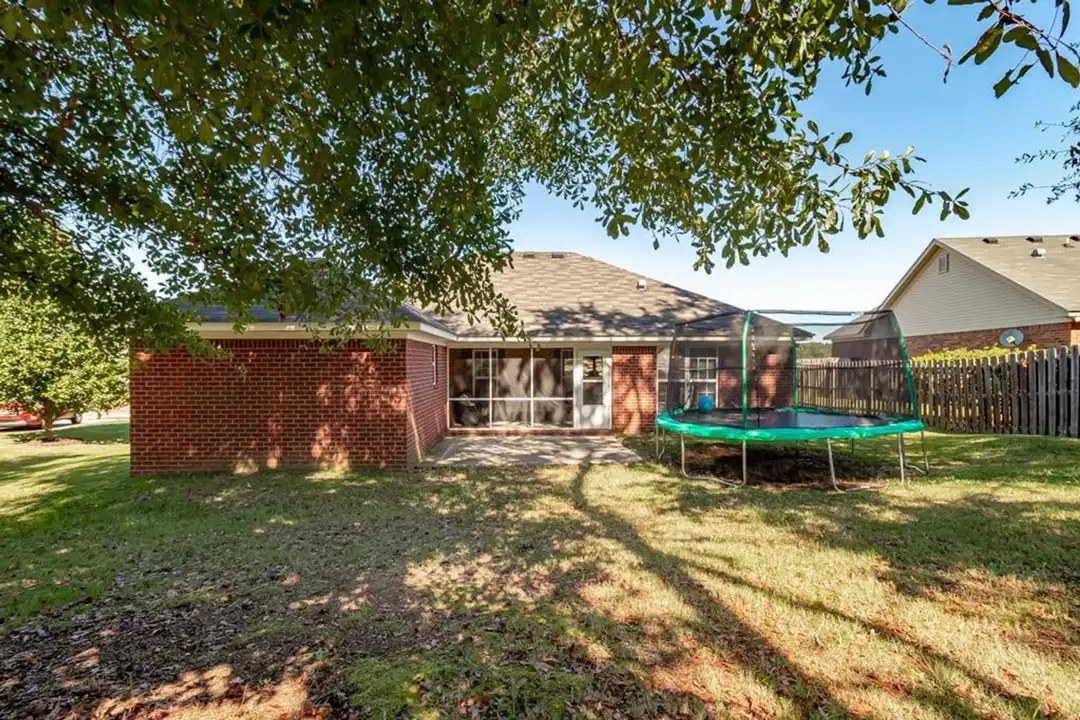 2002 Darwood Dr - View 3