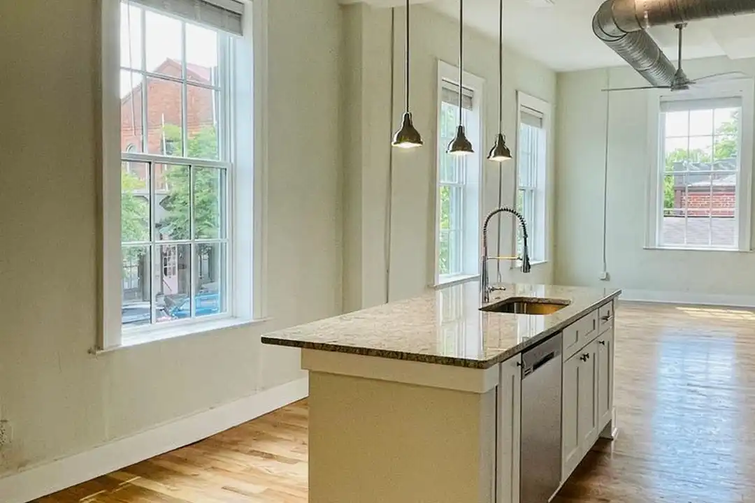 146 W Washington St unit 201 - More