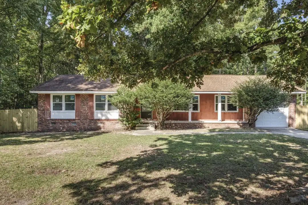 House in Columbia - View 2