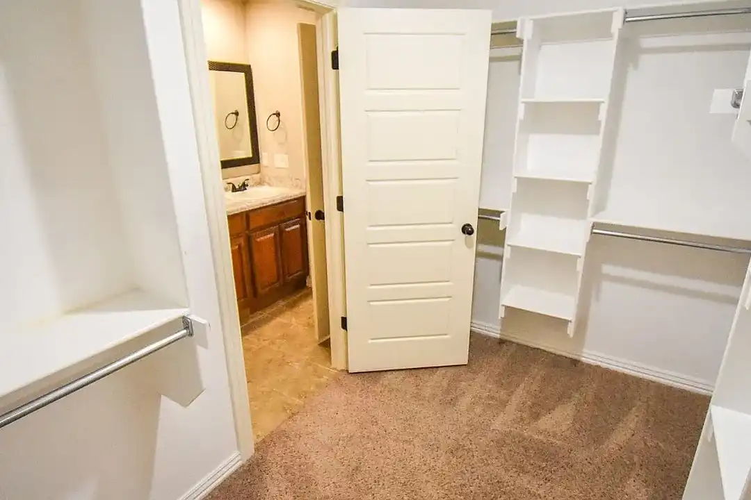 Buffalo Ridge, LLC – photo 1 of 17