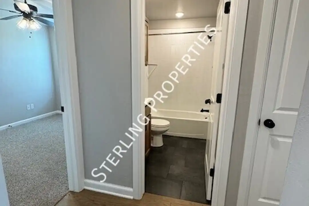 17524 Moss Farm Rd - View 5