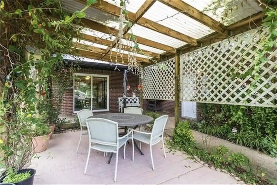 2580 Karyn Ave - View 6