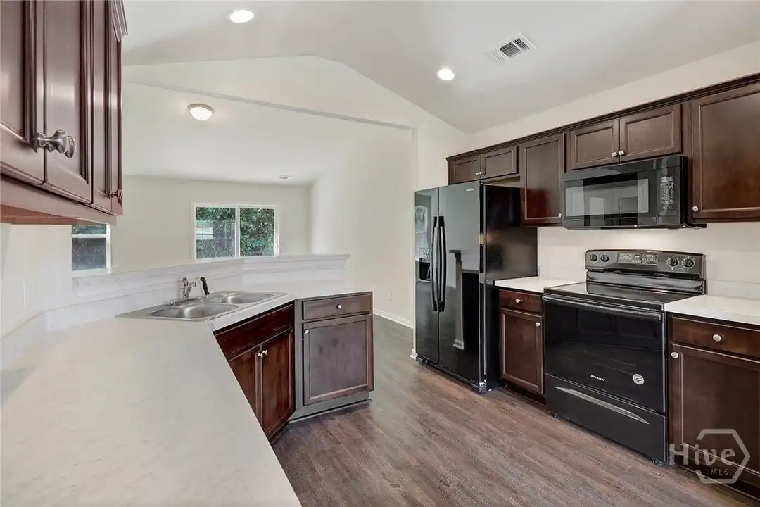 205 Willis Wy - View 6