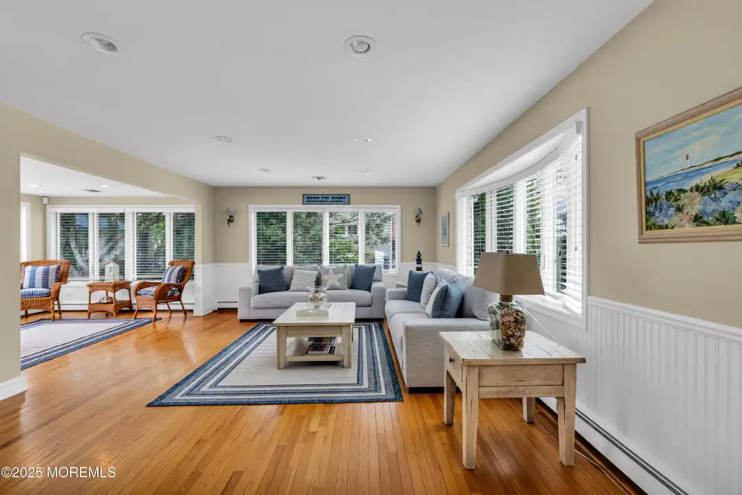218 3rd Ave - View 5