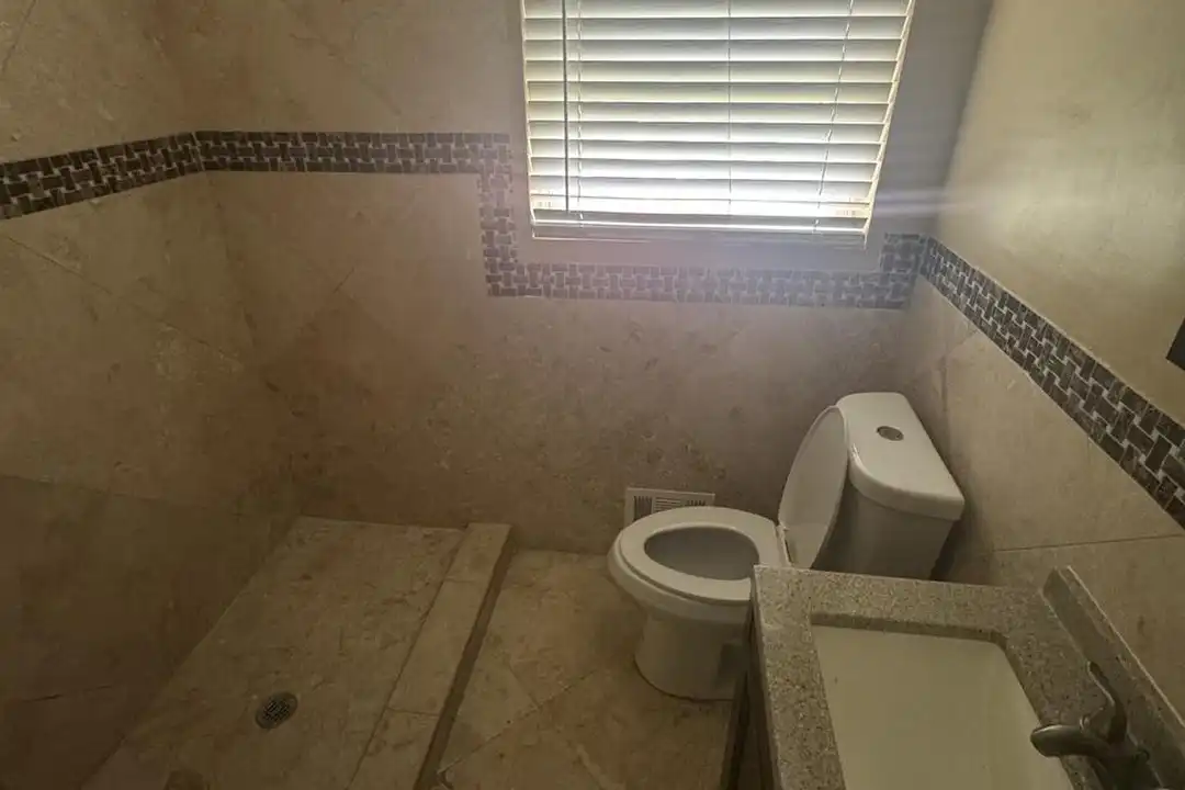 2514 Riggs Dr - View 2