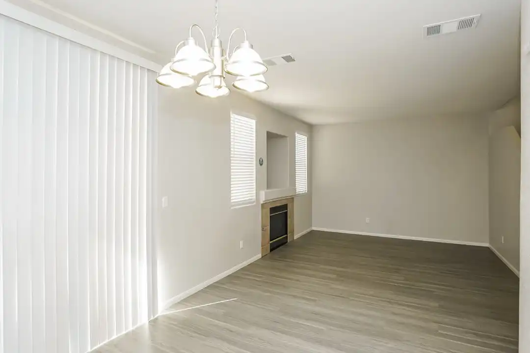 949 E Country Skies Ave - View 6