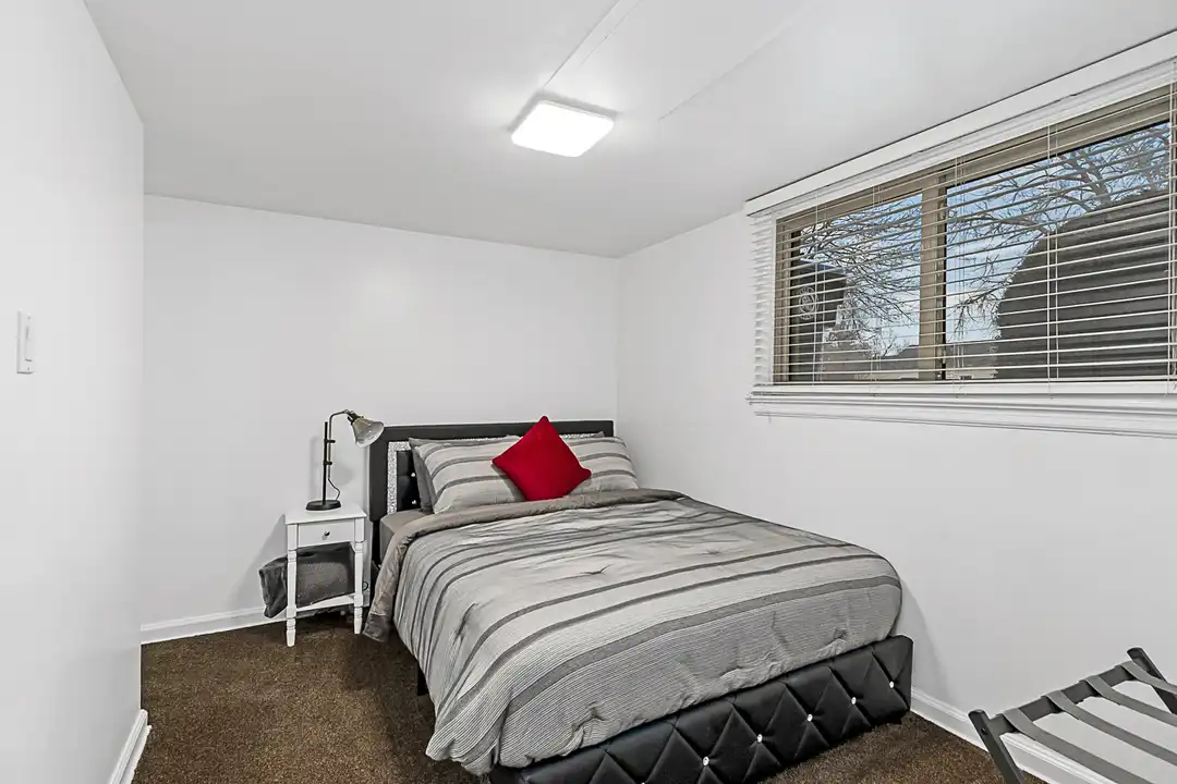 Apartment in Cheyenne - View 4