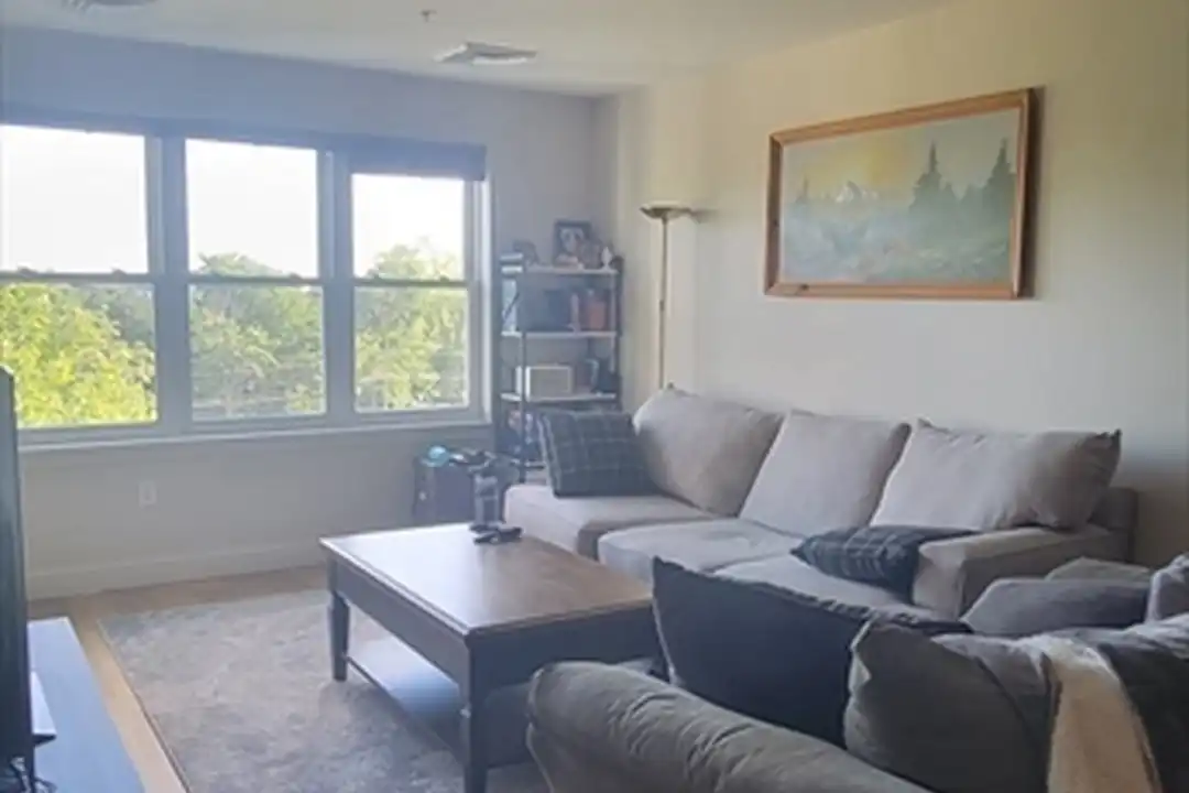 318 Rindge Ave unit 406 - More