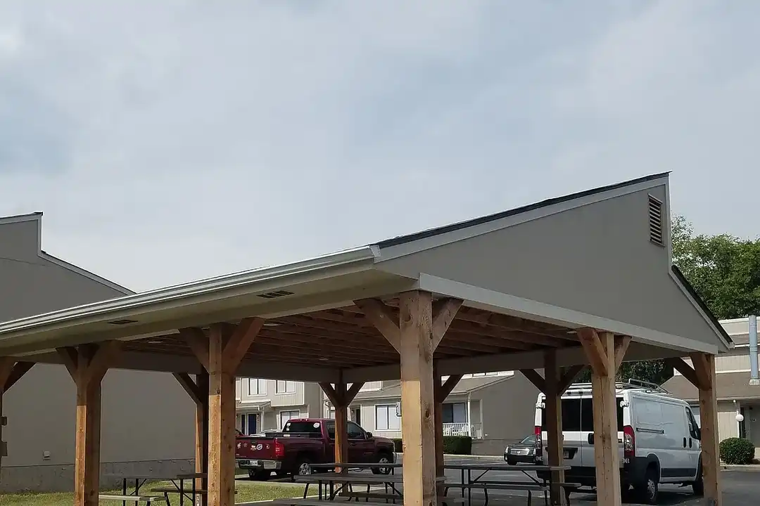Village Lake Townhomes – photo 1
