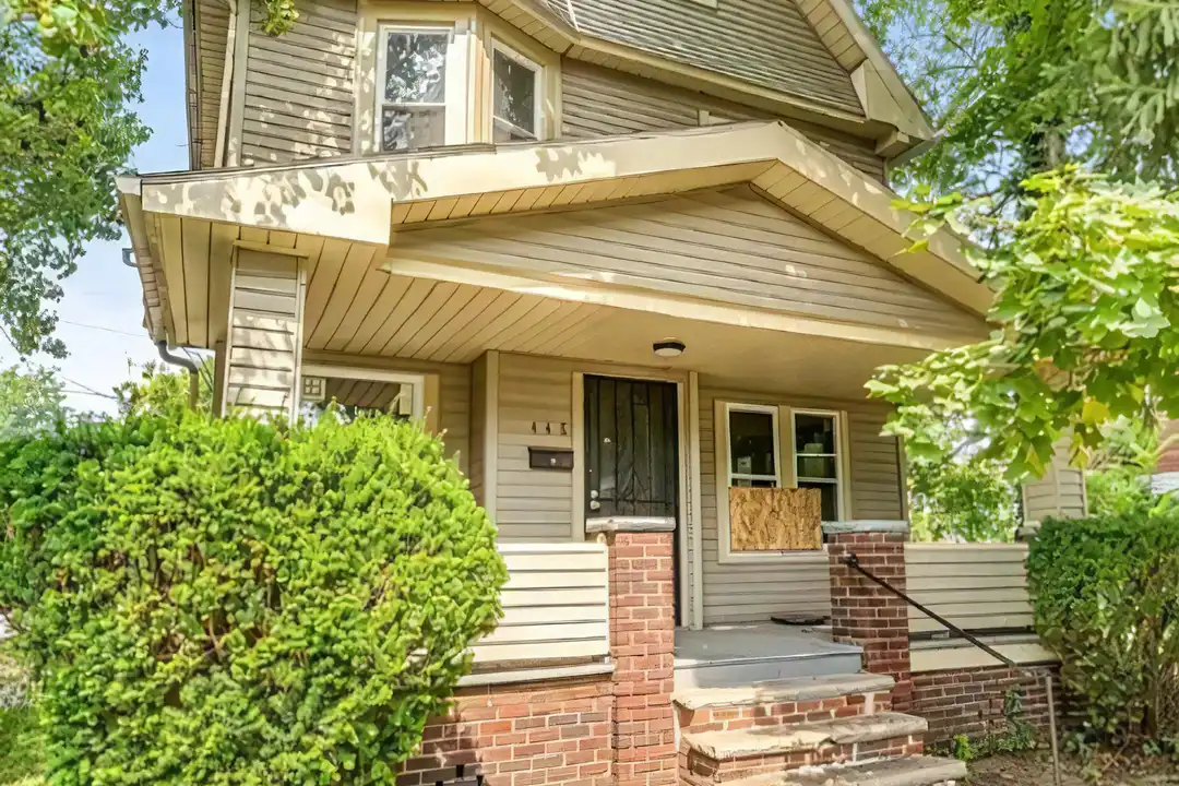 448 E 114th St – photo 1