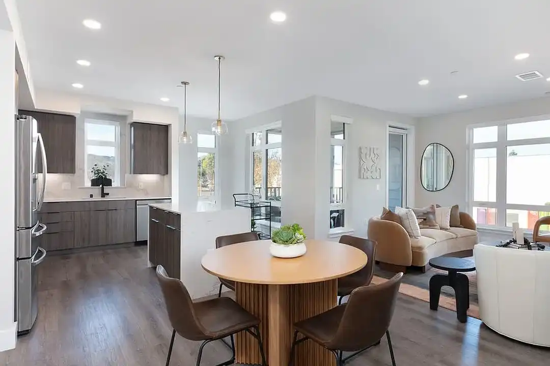 Avalon West Dublin – photo 1 of 41