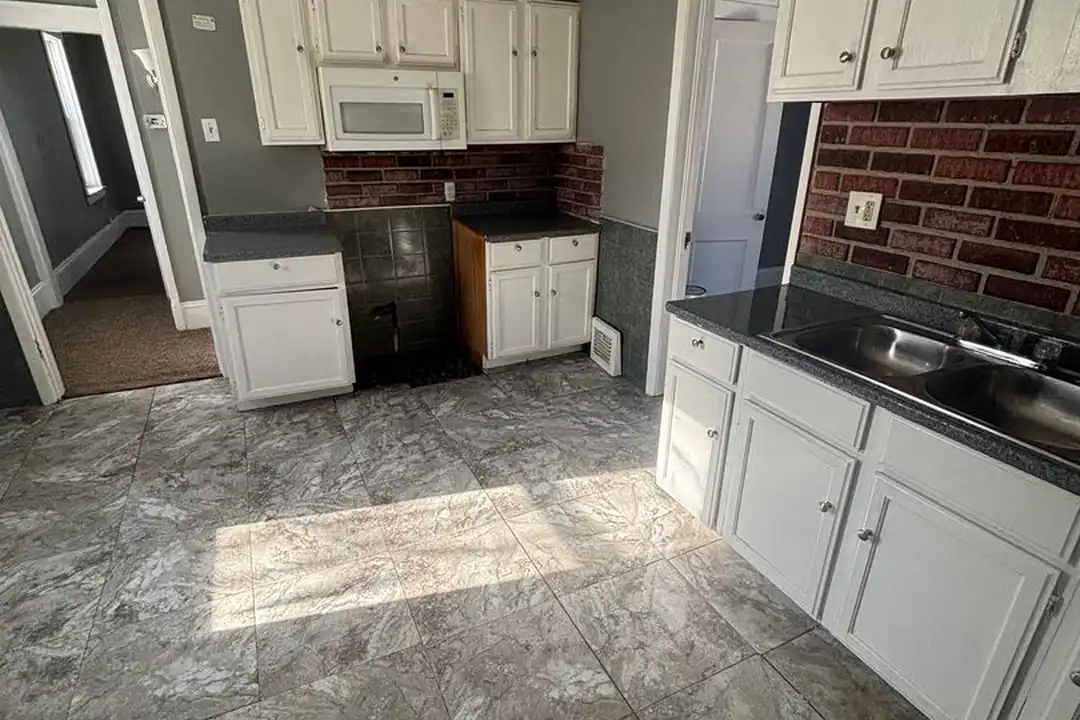 365 E 161st St unit UP – photo 1