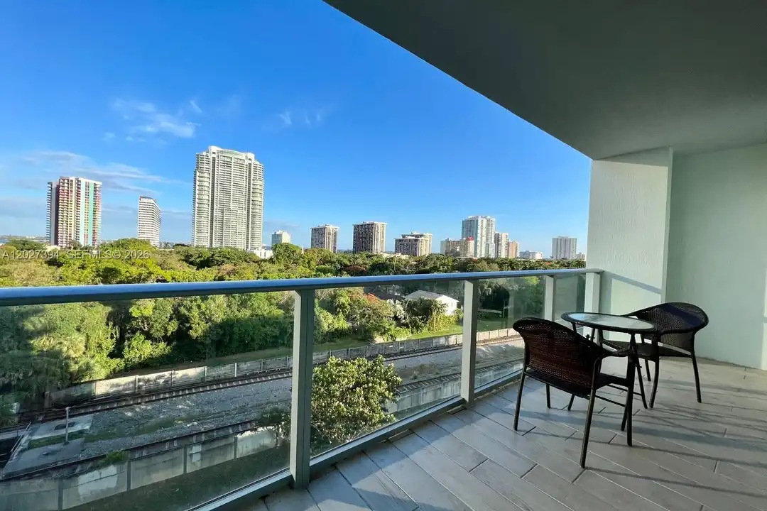 1600 SW 1st Ave unit 705 - View 2