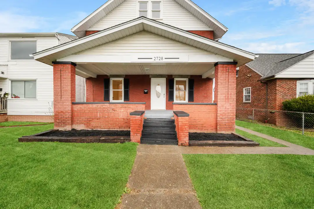 2728 Guyan Ave unit 3 – photo 1