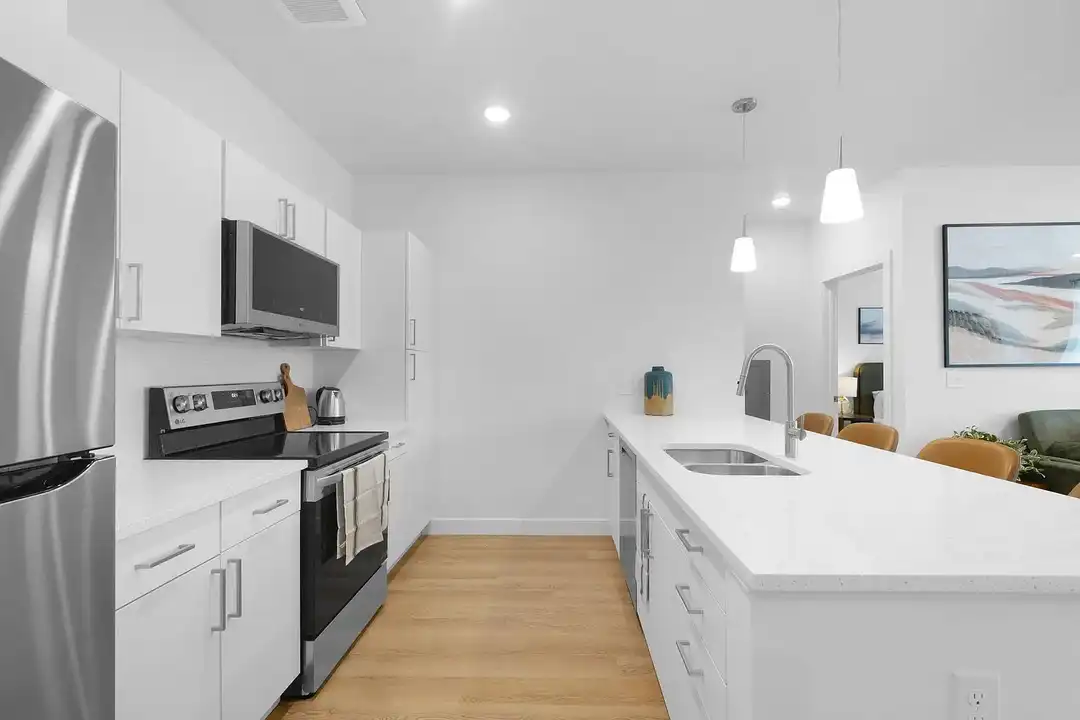 The Henley Apartments - View 5