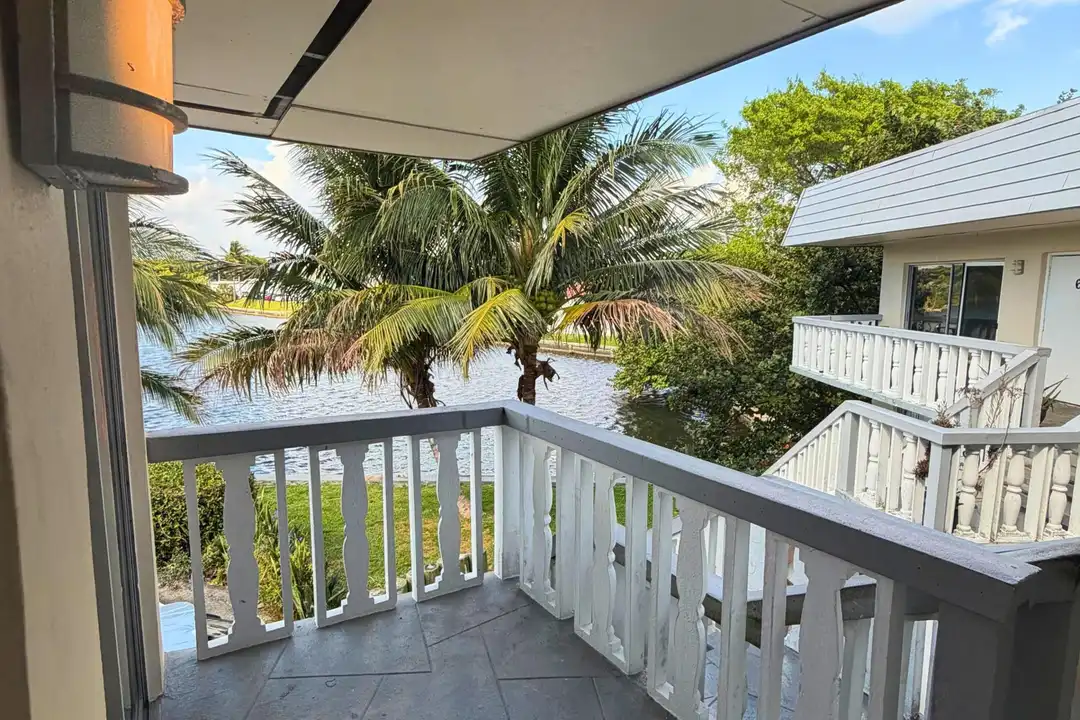 519 W Kalmia Dr #2 - View 2