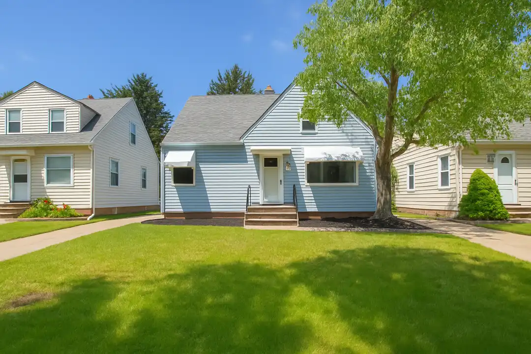 4165 Harwood Rd – photo 1